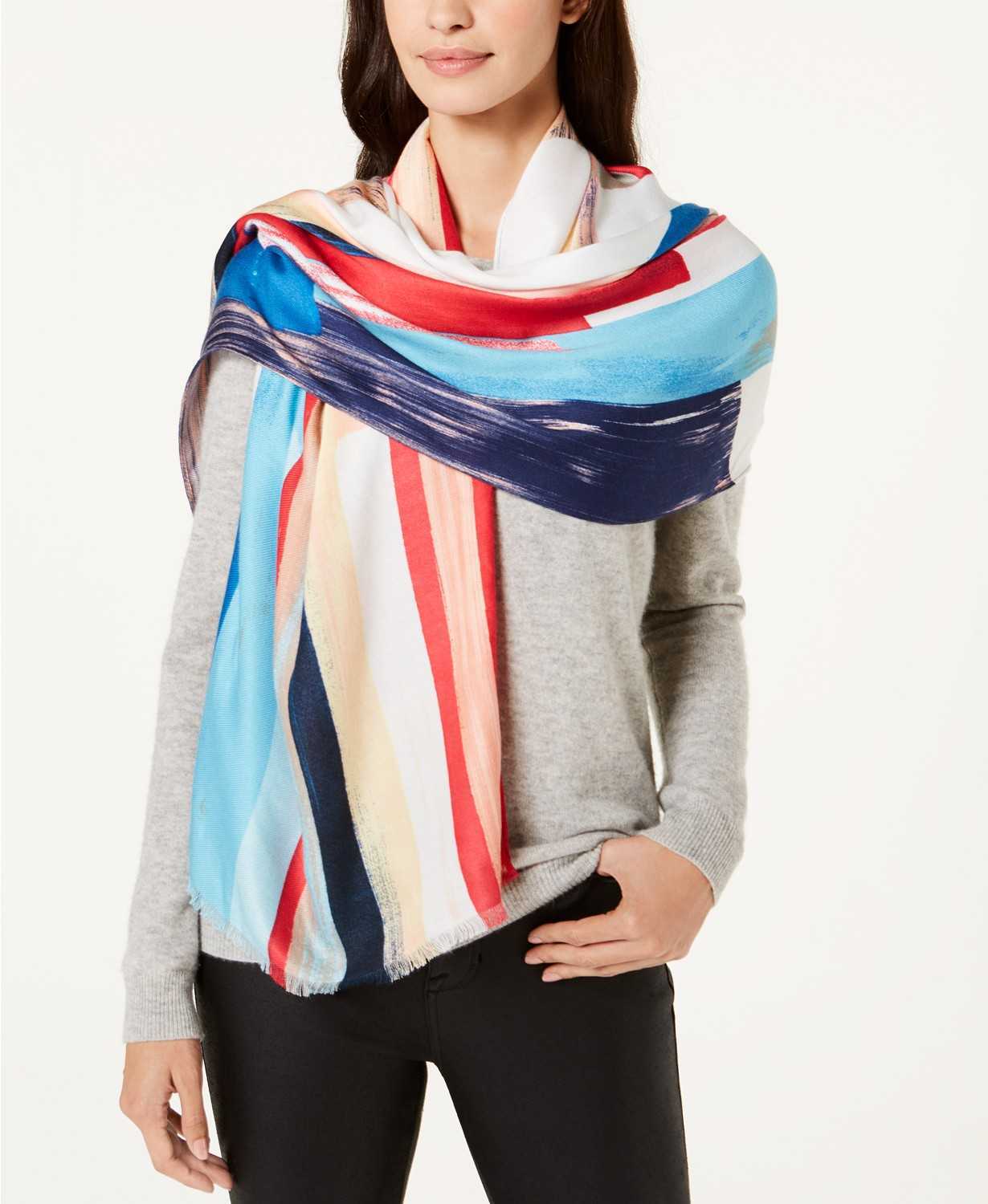 Calvin Klein Bold Graphic-Print Soft Wrap (Bright Blue, One Size)