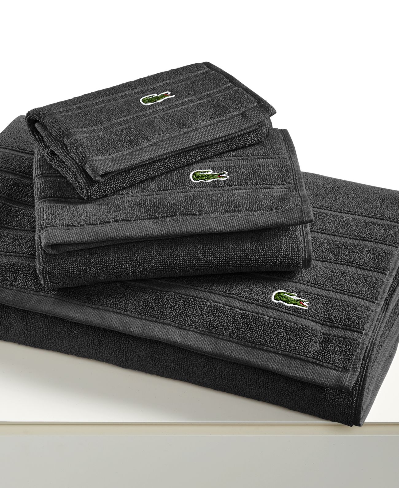 Lacoste Croc Towel, 100% Cotton, 650 GSM, 30″x54″ Bath Towel