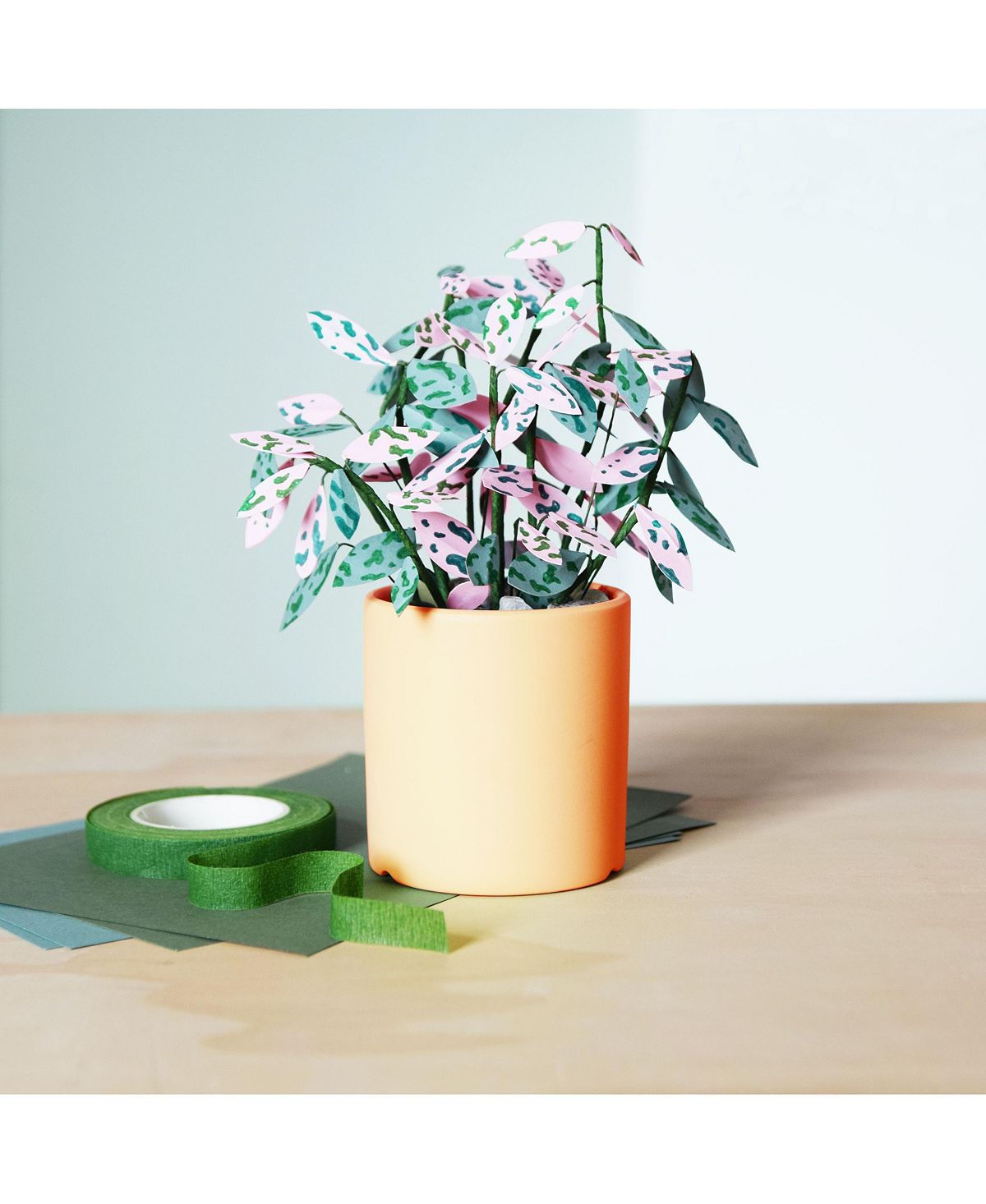 Baltic Club Polka-dot Plant Kit, Yellow