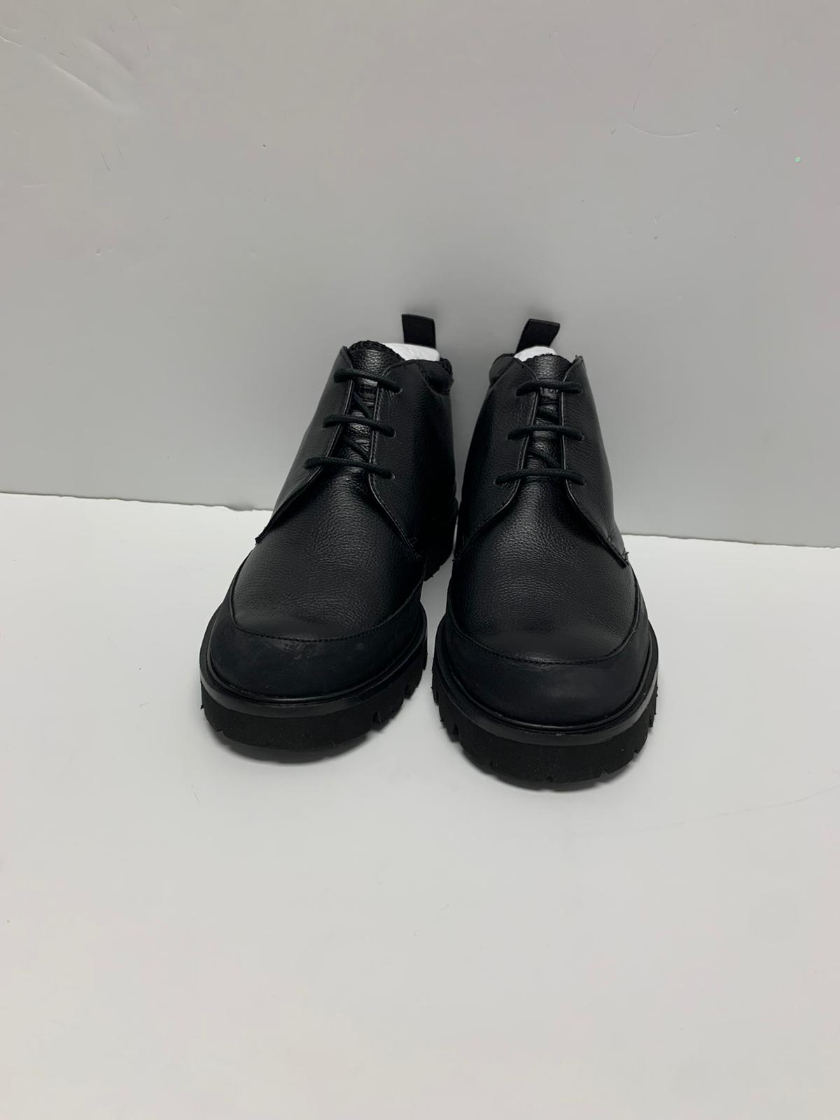 Kenneth Cole New York Mens Rhode Chukka Boots