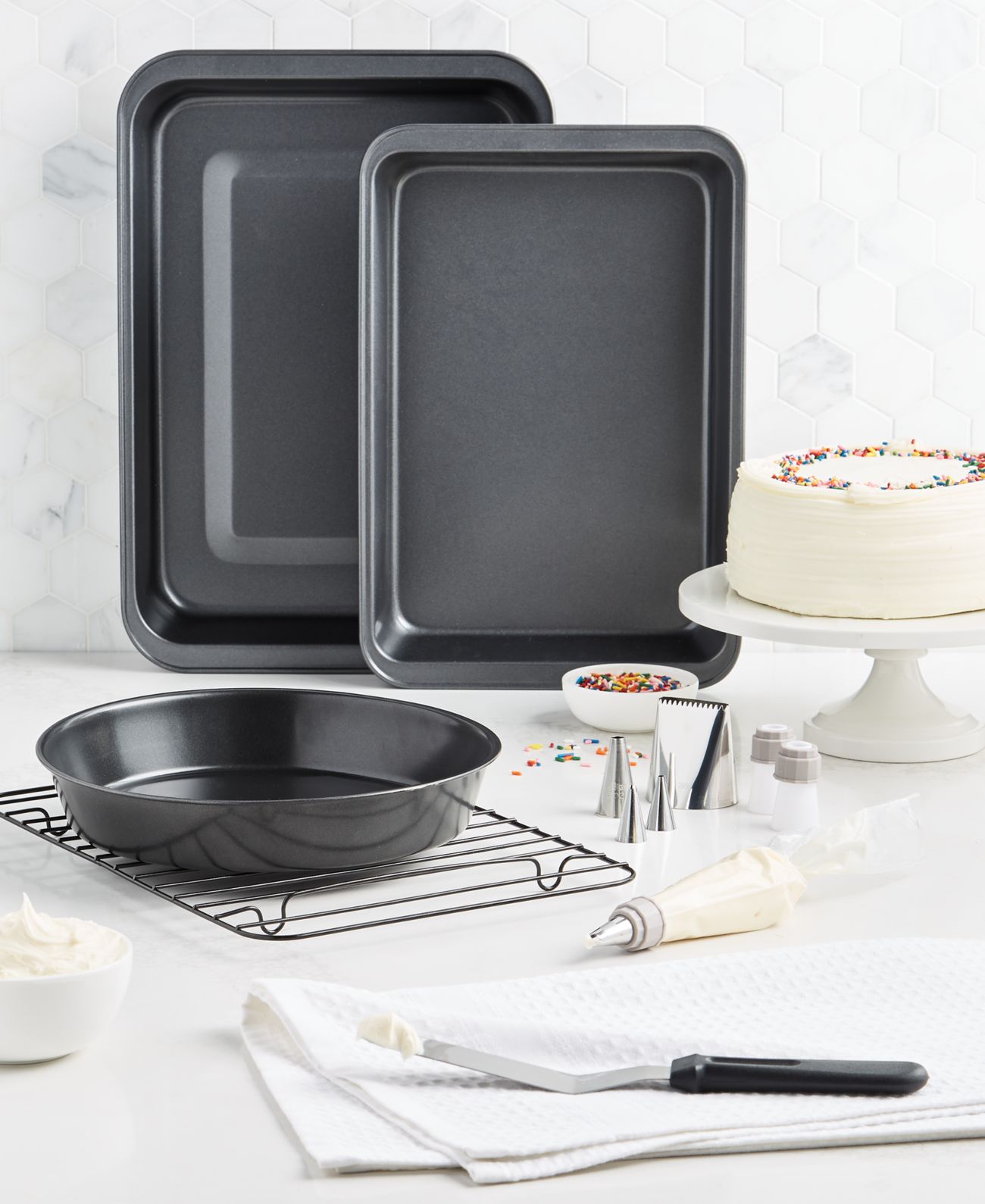 The Cellar 25-Pc Cake Decorating Kit